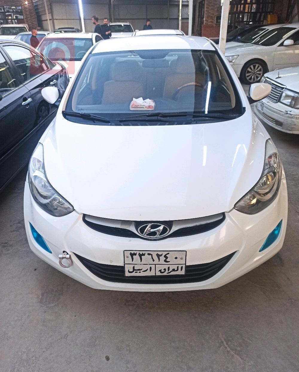 هیوندای ئەلەنترا